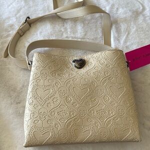 NEW Betsey Johnson Skull Tote Handbag